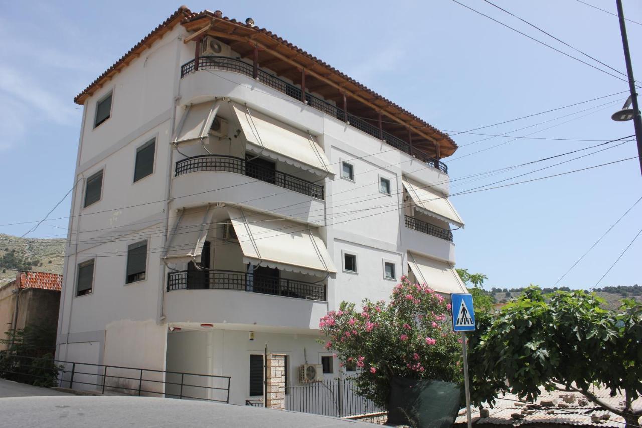 Kanina Hotel&Hostel Sarande Exterior photo