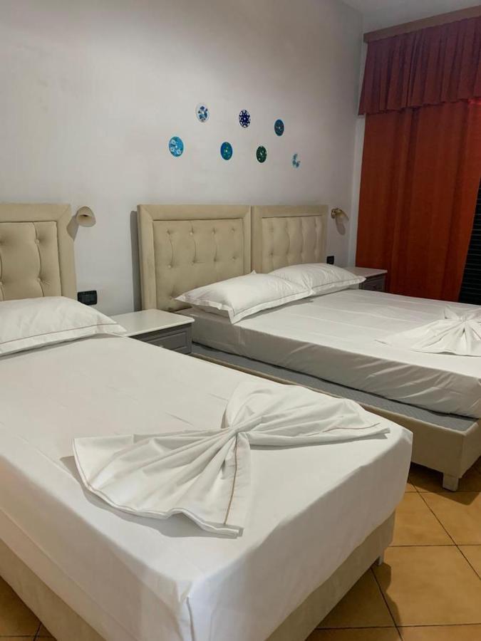 Kanina Hotel&Hostel Sarande Exterior photo