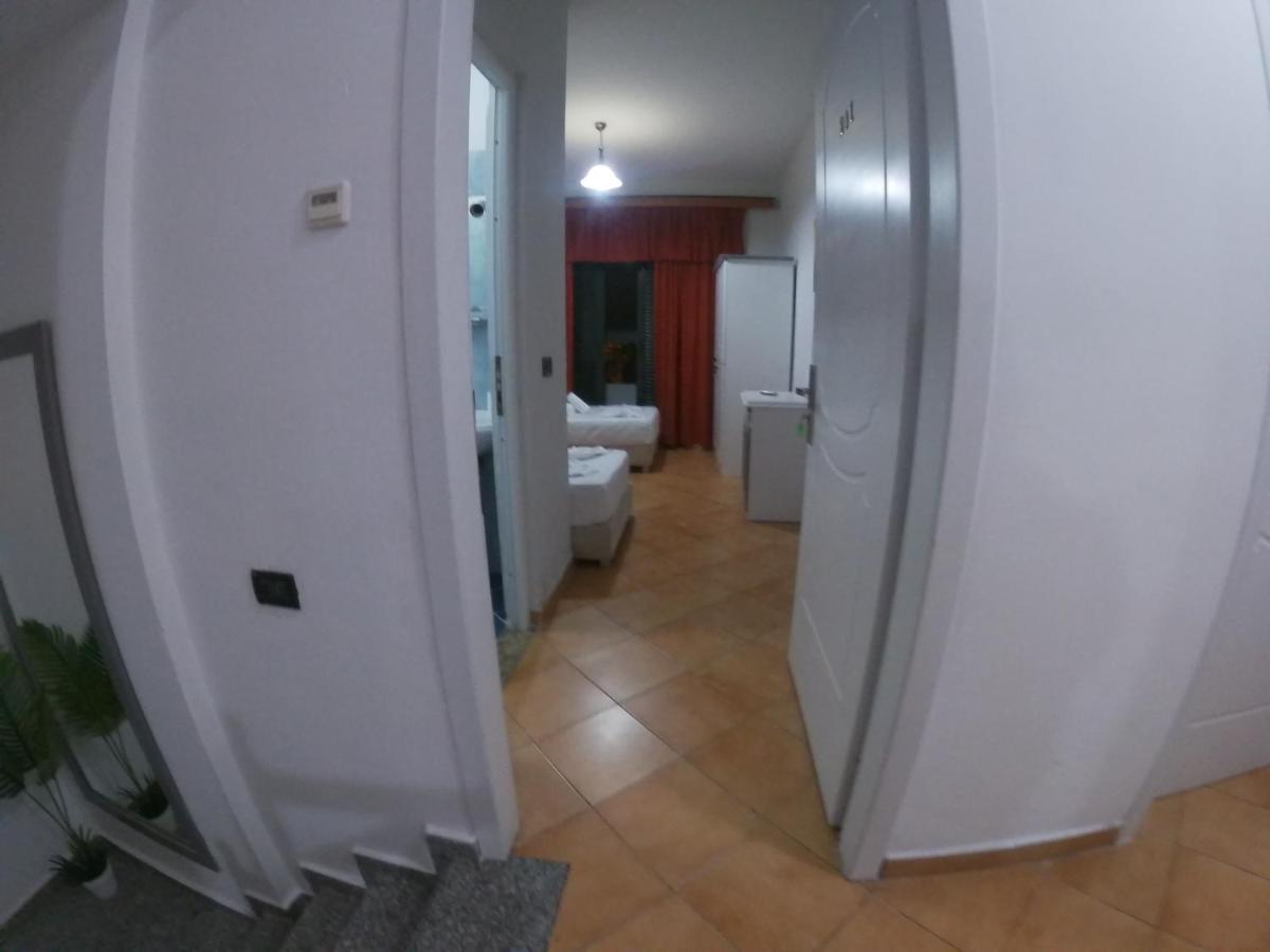 Kanina Hotel&Hostel Sarande Exterior photo